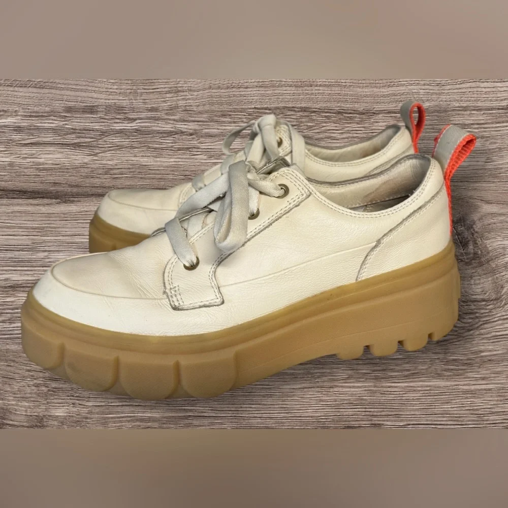 Sorel Women's Caribou X Shoe Waterproof Shoes SZ 10 Cream Orange